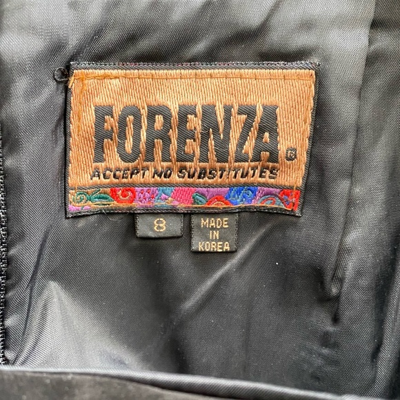 Forenza Classic Black Leather Mini Skirt - Picture 3 of 4